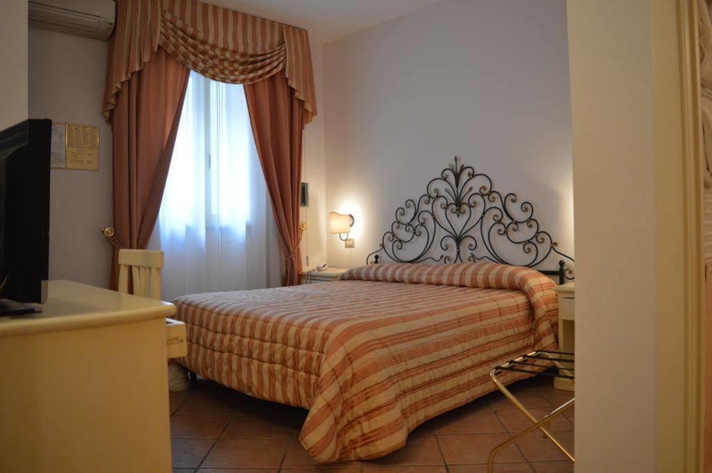 Terranova Hotel 3*