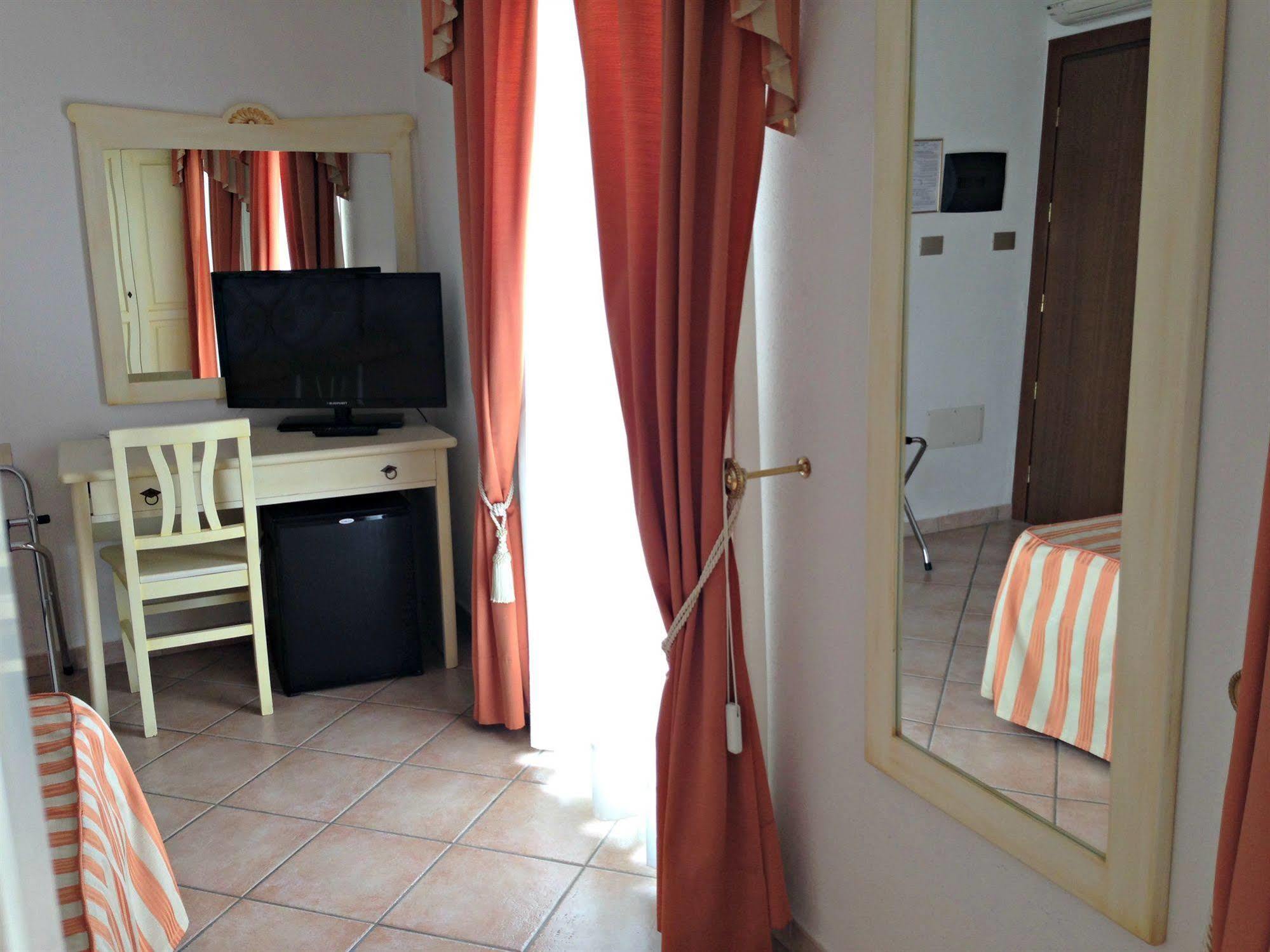 Terranova Hotel 3*